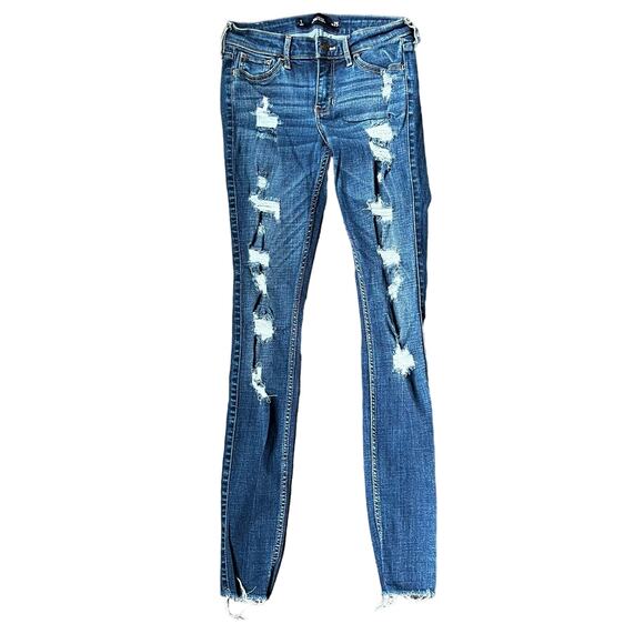 Hollister Women's 25/30 Dark Wash Super Skinny Low Rise Distressed Jeans - Picture 1 of 6